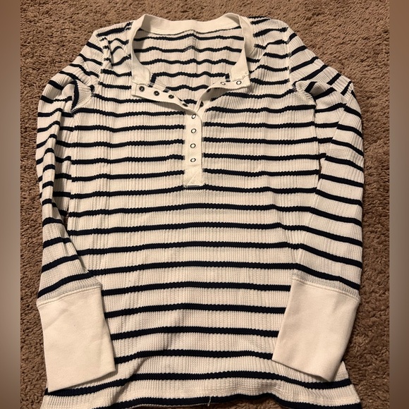 aerie Tops - Aerie Henley